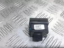 Кнопка стеклоподъемника переднего правого