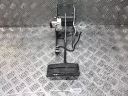 Педаль тормоза