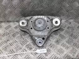 Опора амортизатора верхняя (чашка)