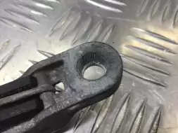 Щеткодержатель задний