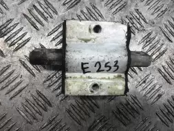 Подушка крепления КПП