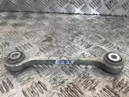 Стойка стабилизатора передняя