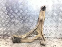 Рычаг передний правый