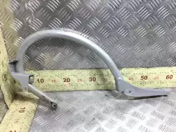 Петля крышки багажника