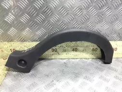 Обшивка крышки багажника