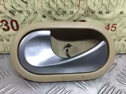 Ручка внутренняя задняя левая