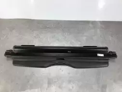 Шторка багажника