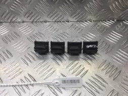 Крепление бампера переднего