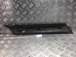 Обшивка стойки передней левой