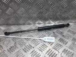 Амортизатор капота