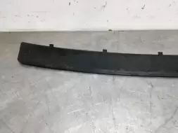 Молдинг бампера переднего
