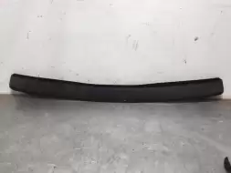 Молдинг бампера переднего