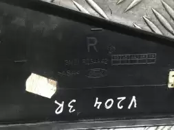 Молдинг двери задней правой