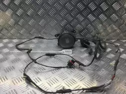 Фара противотуманная левая