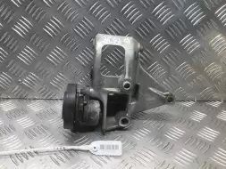 Натяжитель ремня генератора