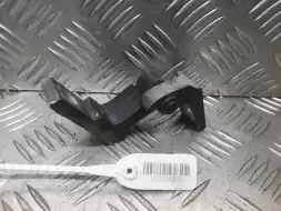 Петля двери передней правой