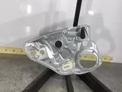 Стеклоподъемник задний левый