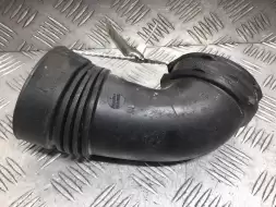 Патрубок воздушного фильтра