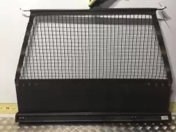 Шторка багажника