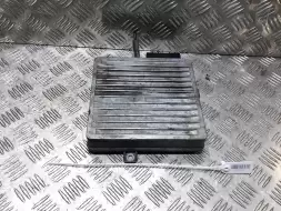 Декоративная крышка двигателя