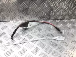 Плюсовой провод аккумулятора