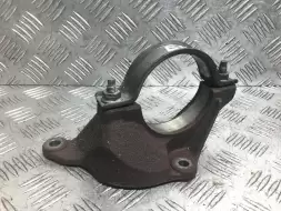 Кронштейн полуоси