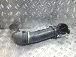 Патрубок воздушного фильтра
