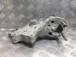 Кронштейн полуоси