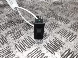 Кнопка освещения панели приборов