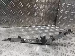 Молдинг бампера переднего