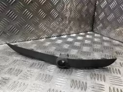 Молдинг бампера переднего