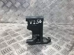 Кронштейн двигателя