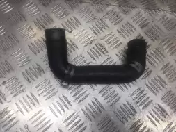 Патрубок вентиляции картера