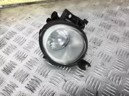 Фара противотуманная левая