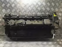 Клапанная крышка