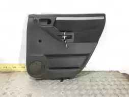 Обшивка двери задней правой (дверная карта)