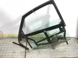 Стеклоподъемник электрический задний правый