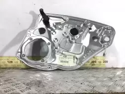 Стеклоподъемник задний правый