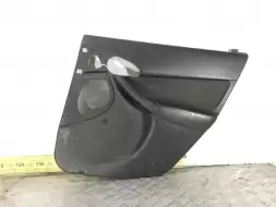 Обшивка двери задней правой (дверная карта)