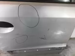Дверь задняя правая