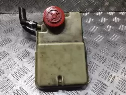 Бачок гидроусилителя