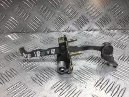 Ограничитель открывания двери