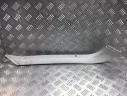 Обшивка крышки багажника