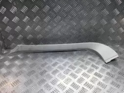 Обшивка крышки багажника