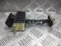 Ограничитель открывания двери