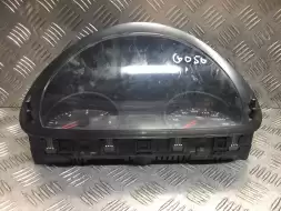 Щиток приборов (приборная панель)