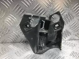 Крепление крыла переднего правого