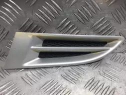 Молдинг крыла переднего левого