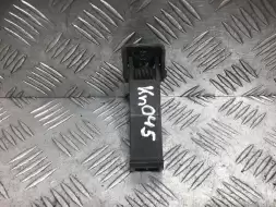 Крюк капота