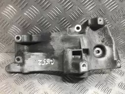 Кронштейн генератора